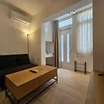 Elegant Aesthetic * Rhodes City