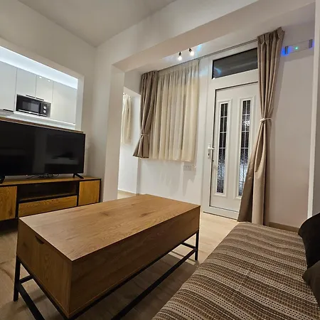 Elegant Aesthetic Apartment Rhodes City
