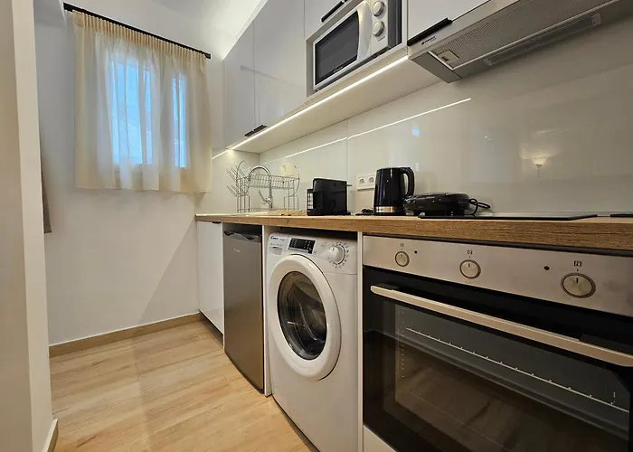 Elegant Aesthetic Apartment *