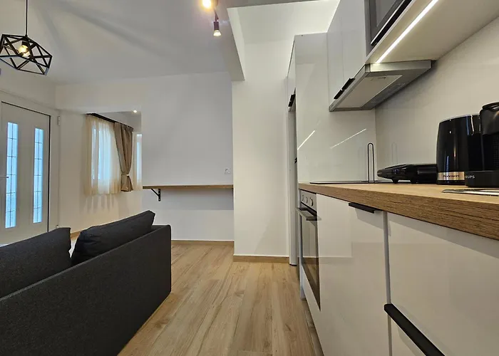 Elegant Aesthetic Apartament Rhodes City