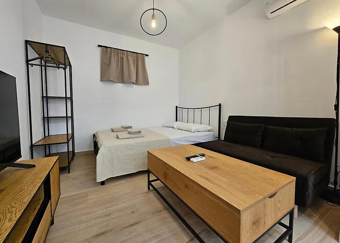 Elegant Aesthetic Apartamento Rhodes City