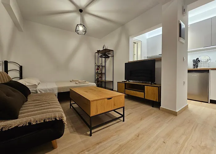 Elegant Aesthetic * Rhodes City