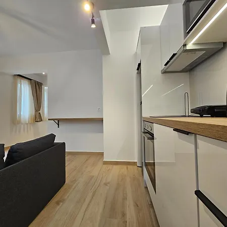 Elegant Aesthetic Apartamento Rhodes City